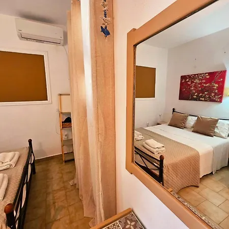 Corfu 25 גליפאדה