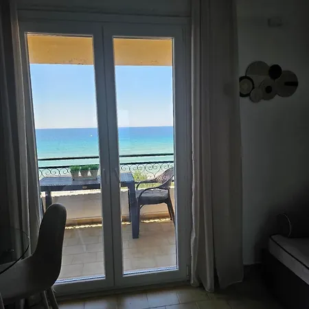 Διαμέρισμα Corfu 25 *