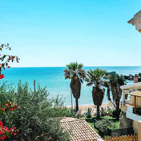 Corfu 25 גליפאדה